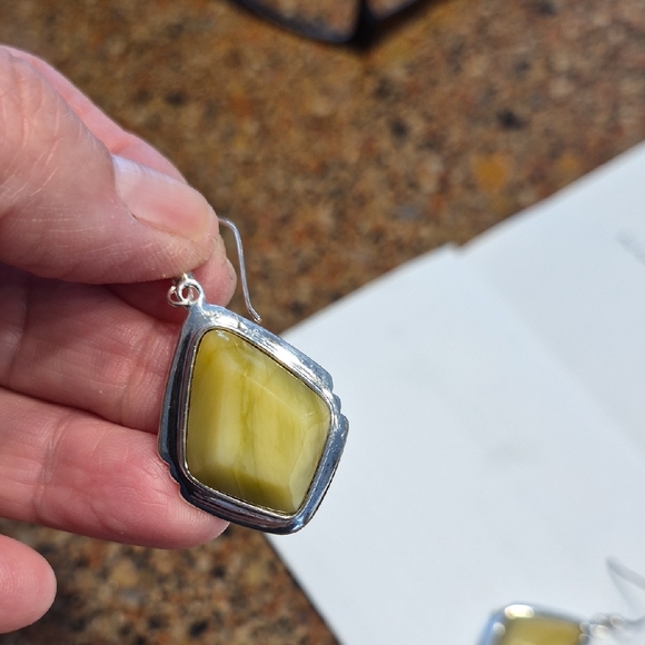 Jay KING.Desert Rose Trading - Picture 5 of 11